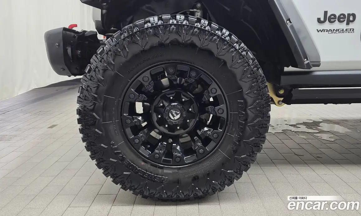 Jeep Wrangler 2020 2.0 автомат (гидро), фото 5