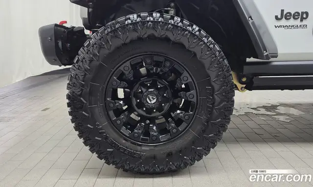 Jeep Wrangler 2020 2.0 автомат (гидро), миниатюра 5