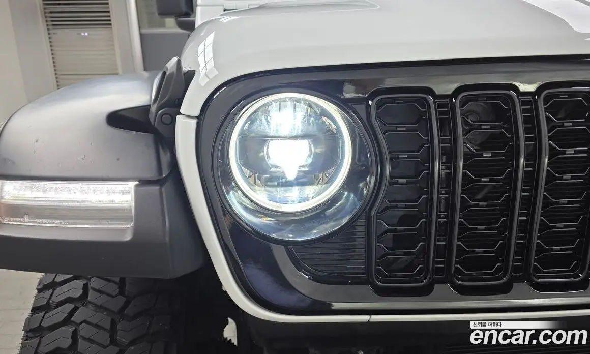 Jeep Wrangler 2020 2.0 автомат (гидро), фото 8