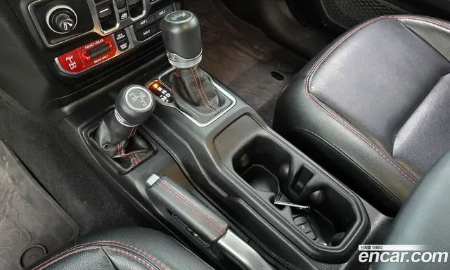 Jeep Wrangler 2021 2.0 автомат (гидро), миниатюра 9