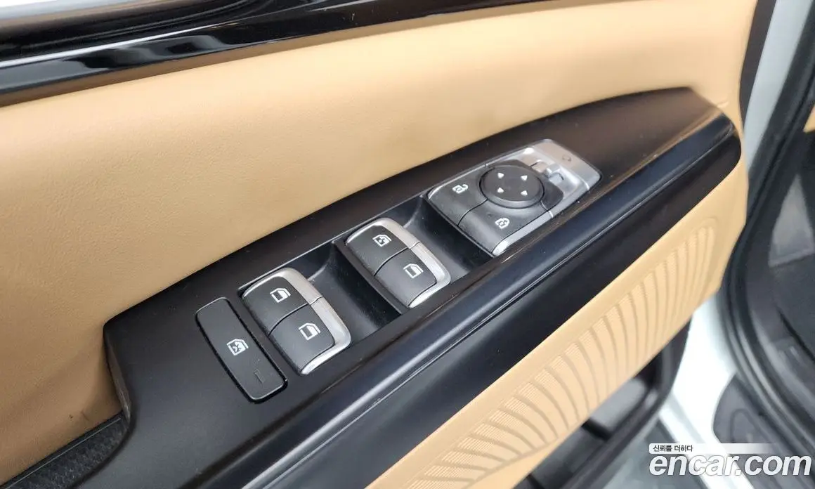 Kia Carnival 2021 2.2 автомат (гидро), фото 28