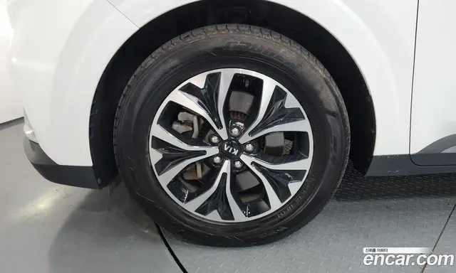 Kia Carnival 2021 2.2 автомат (гидро), миниатюра 4