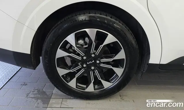 Kia Carnival 2021 2.2 автомат (гидро), миниатюра 5