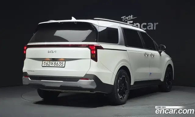 Kia Carnival 2024 2.2 автомат (гидро), миниатюра 2