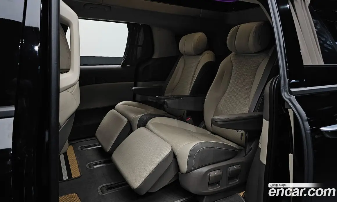Kia Carnival 2024 3.5 автомат (гидро), фото 16