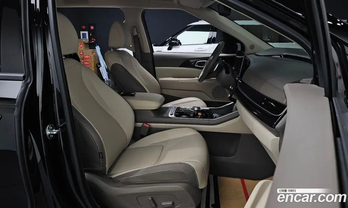 Kia Carnival 2024 3.5 автомат (гидро), фото 17