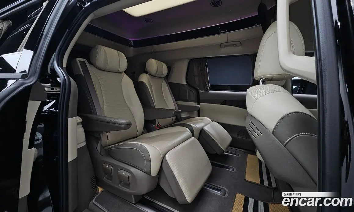Kia Carnival 2024 3.5 автомат (гидро), фото 18