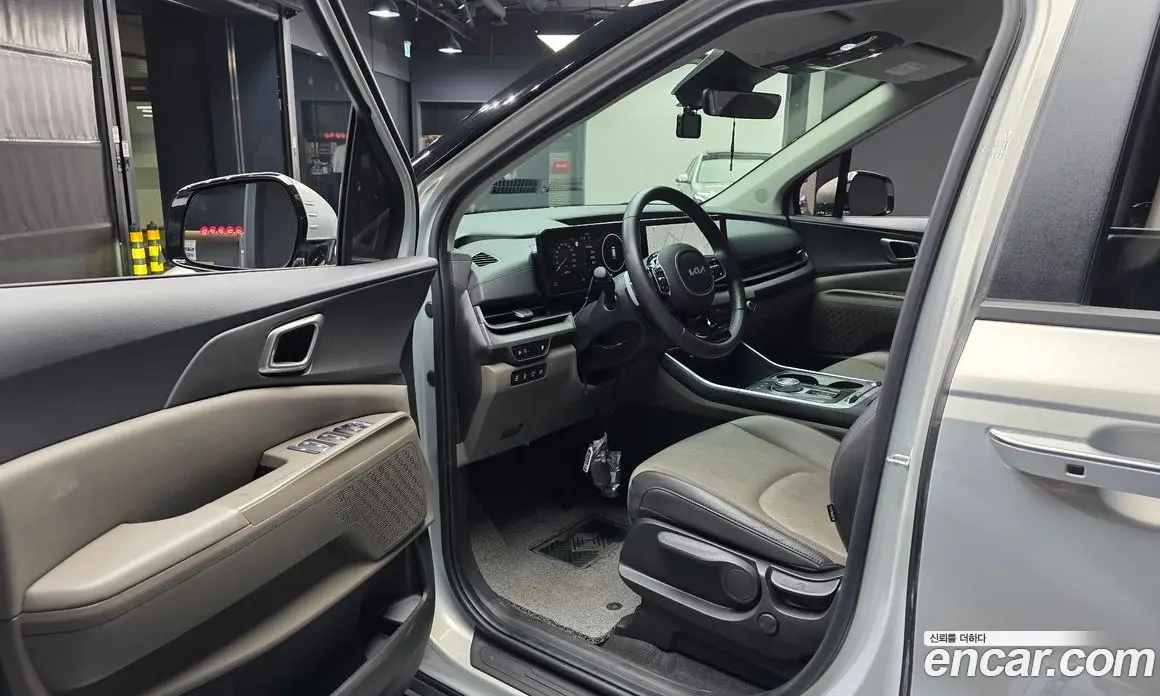 Kia Carnival 2024 3.5 автомат (гидро), фото 13