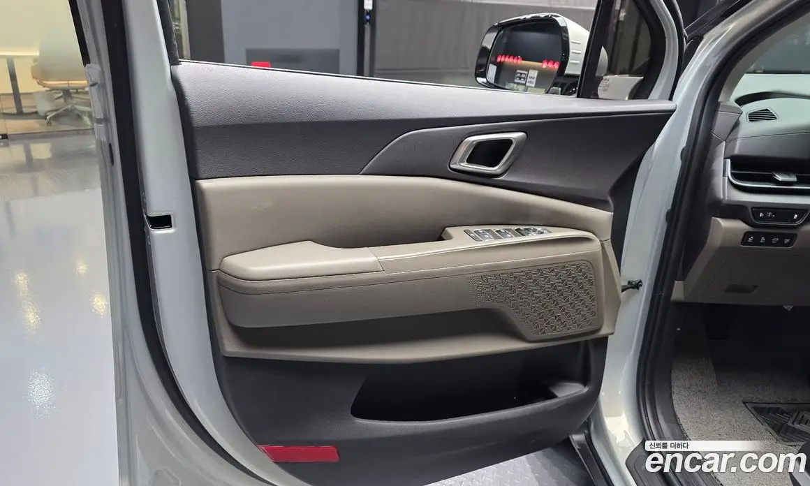 Kia Carnival 2024 3.5 автомат (гидро), фото 14