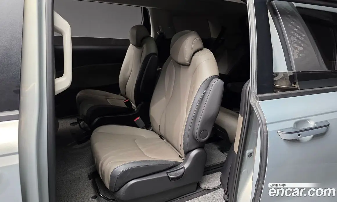 Kia Carnival 2024 3.5 автомат (гидро), фото 16