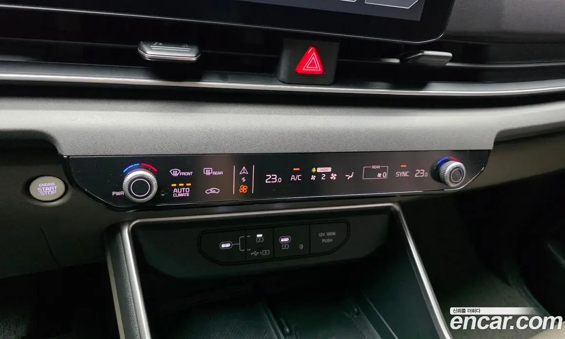 Kia Carnival 2024 3.5 автомат (гидро), фото 23