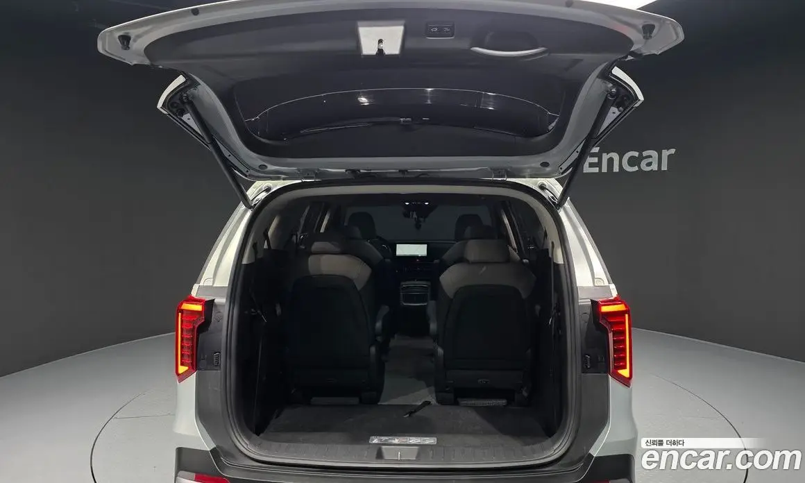 Kia Carnival 2024 3.5 автомат (гидро), фото 26