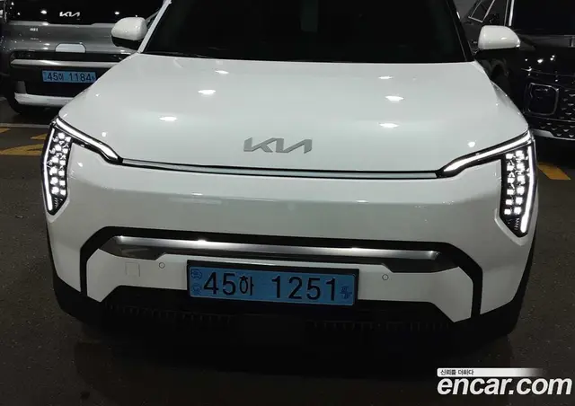 Kia EV3 2026 0.1 автомат (гидро), миниатюра 12