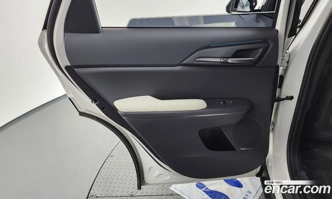 Kia EV5 2025 0.2 автомат (гидро), фото 14