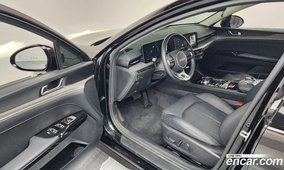 Kia K5 (Optima) 2024 2.0 автомат (гидро), фото 13