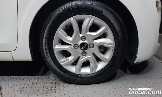 Kia Morning 2018 1.0 автомат (гидро), миниатюра 7