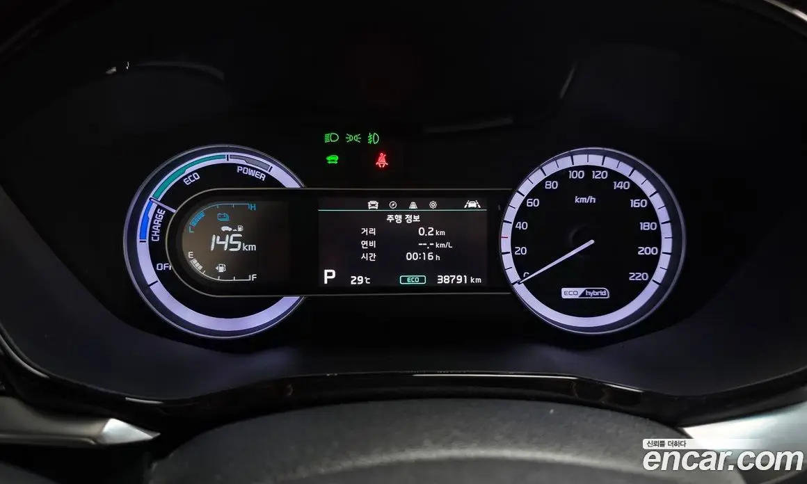 Kia Niro 2021 1.6 автомат (гидро), фото 11