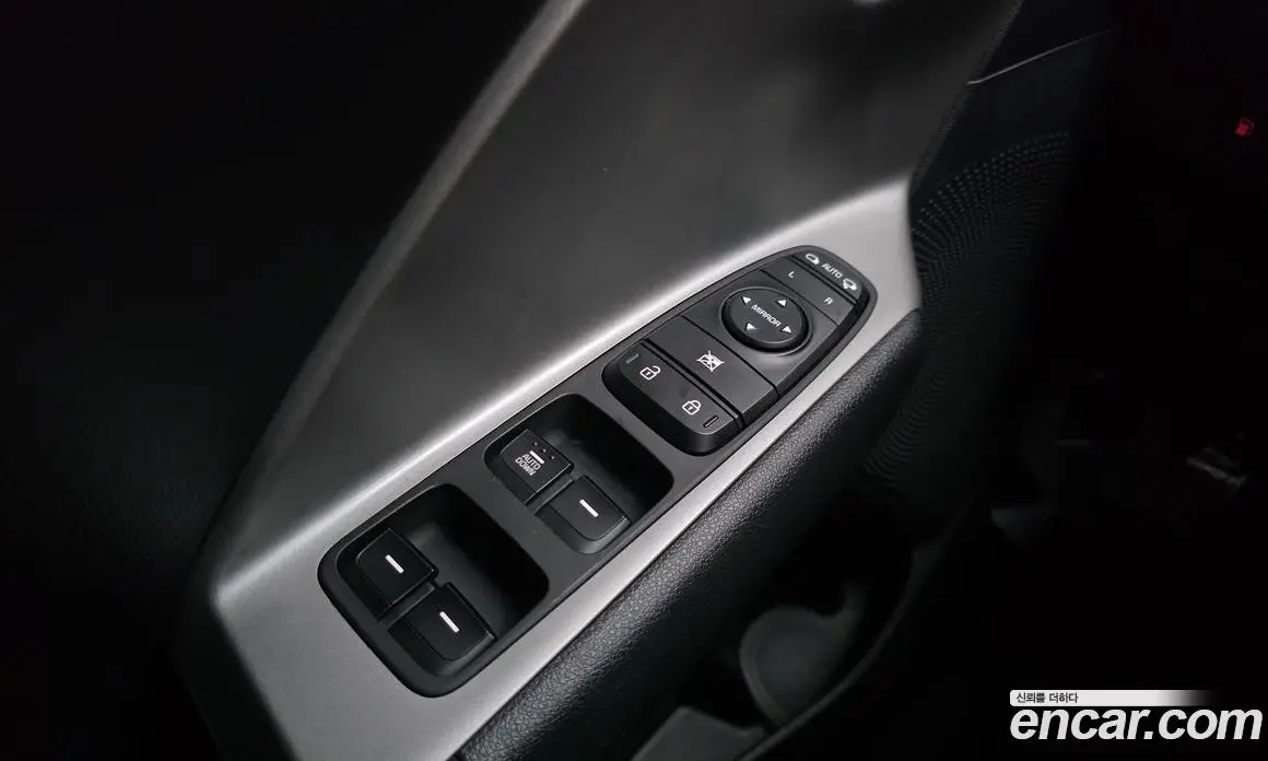 Kia Niro 2021 1.6 автомат (гидро), фото 31
