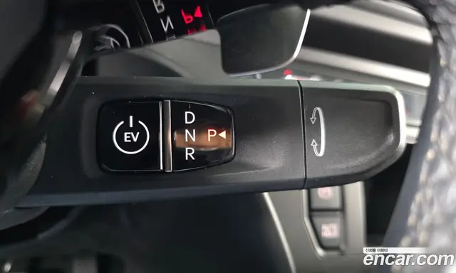 Kia Ray 2023 0.1 автомат (гидро), миниатюра 11