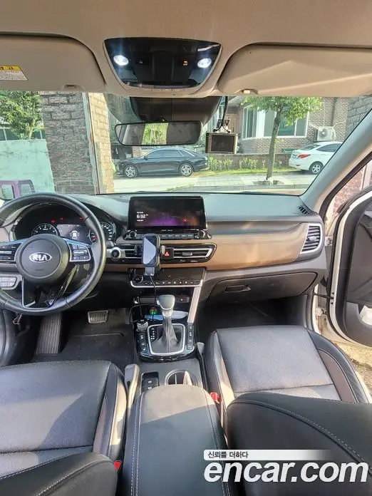 Kia Seltos 2019 1.6 автомат (гидро), фото 7