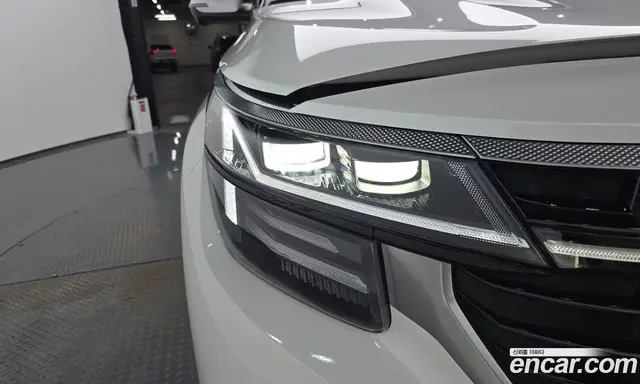 Kia Seltos 2025 1.6 автомат (гидро), миниатюра 7