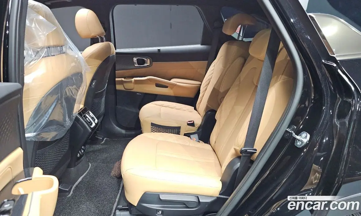 Kia Sorento 2023 2.5 автомат (гидро), фото 16