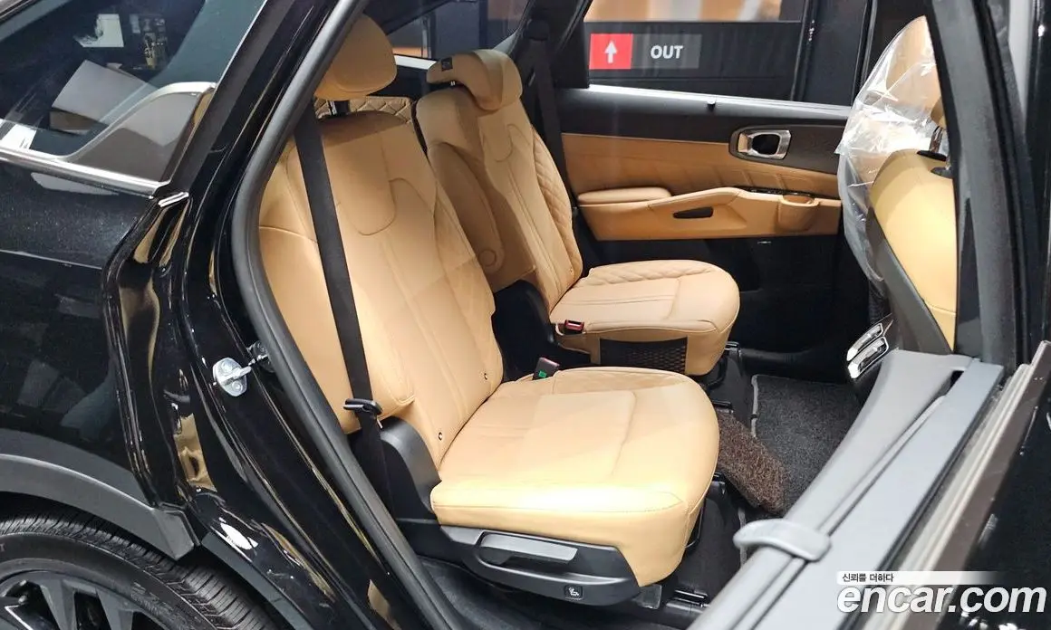 Kia Sorento 2023 2.5 автомат (гидро), фото 17