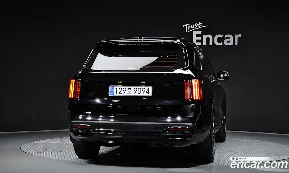 Kia Sorento 2023 2.5 автомат (гидро), фото 4
