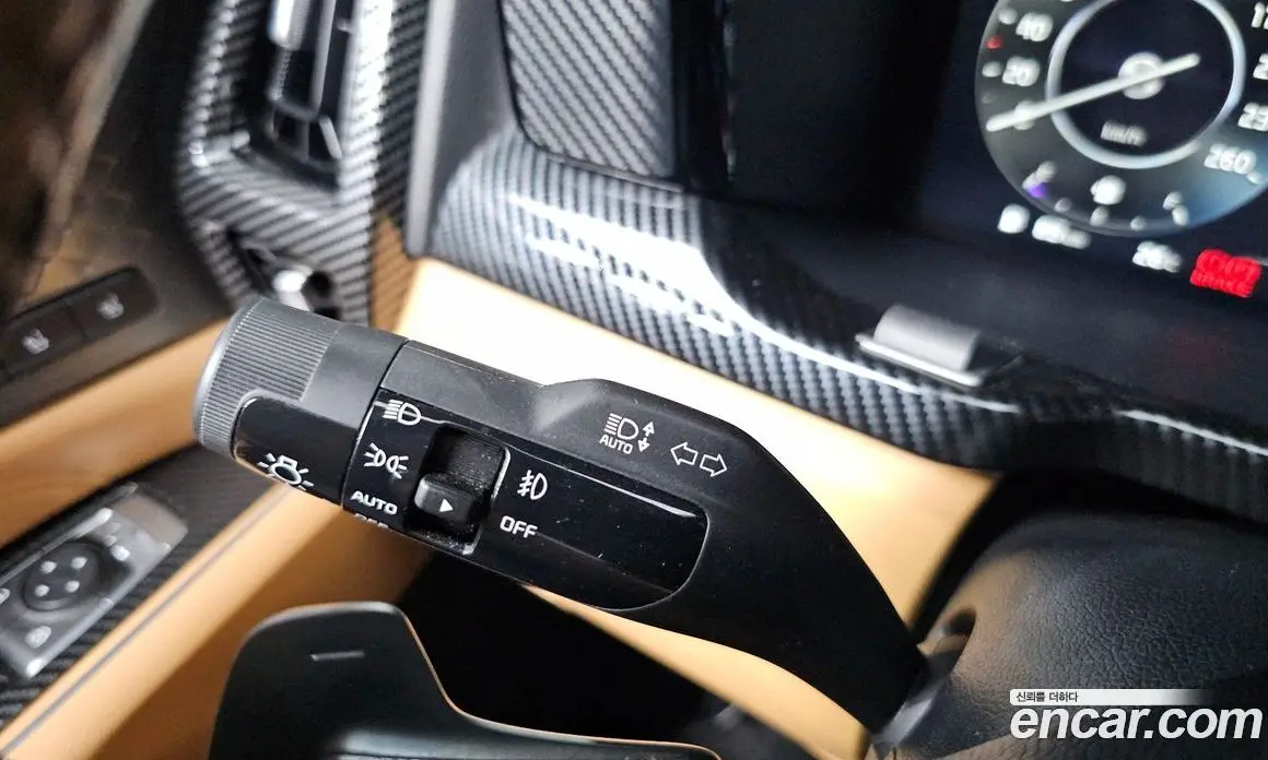 Kia Sorento 2023 2.5 автомат (гидро), фото 31