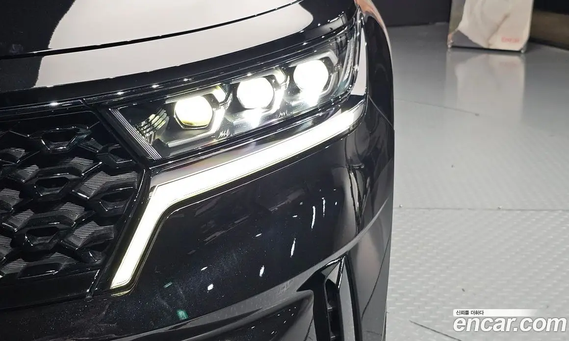 Kia Sorento 2023 2.5 автомат (гидро), фото 8