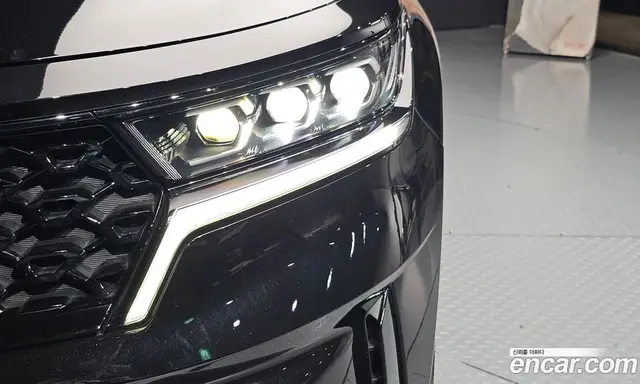 Kia Sorento 2023 2.5 автомат (гидро), миниатюра 8