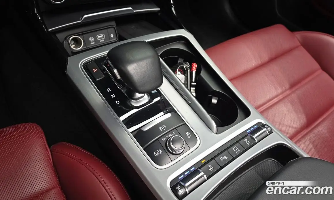 Kia Stinger 2017 3.3 автомат (гидро), фото 11