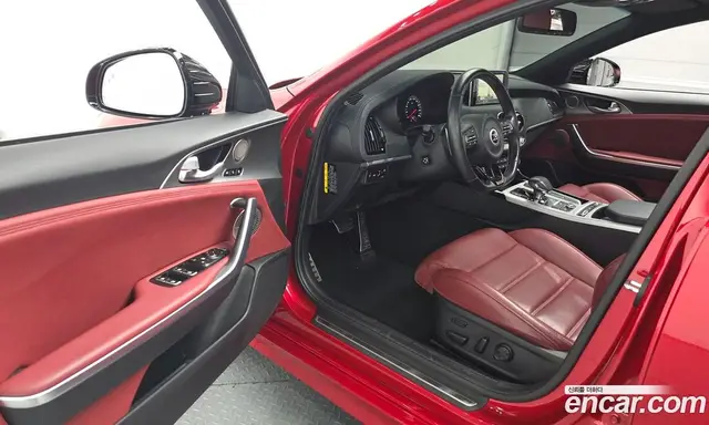 Kia Stinger 2017 3.3 автомат (гидро), миниатюра 12