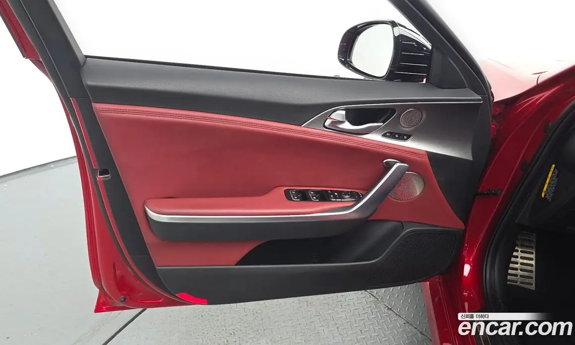 Kia Stinger 2017 3.3 автомат (гидро), фото 13
