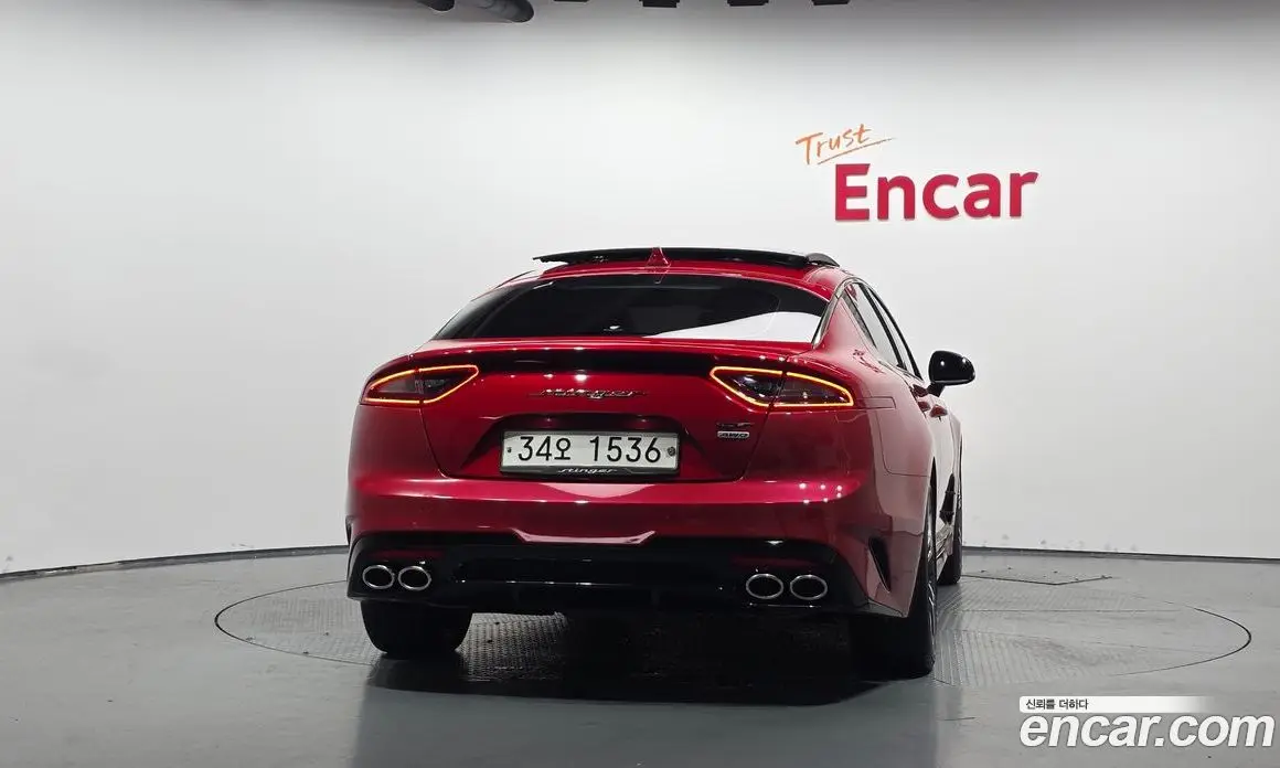 Kia Stinger 2017 3.3 автомат (гидро), фото 3