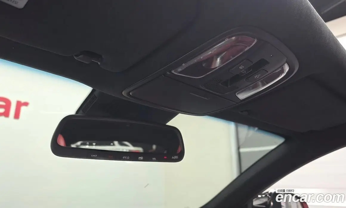 Kia Stinger 2017 3.3 автомат (гидро), фото 24