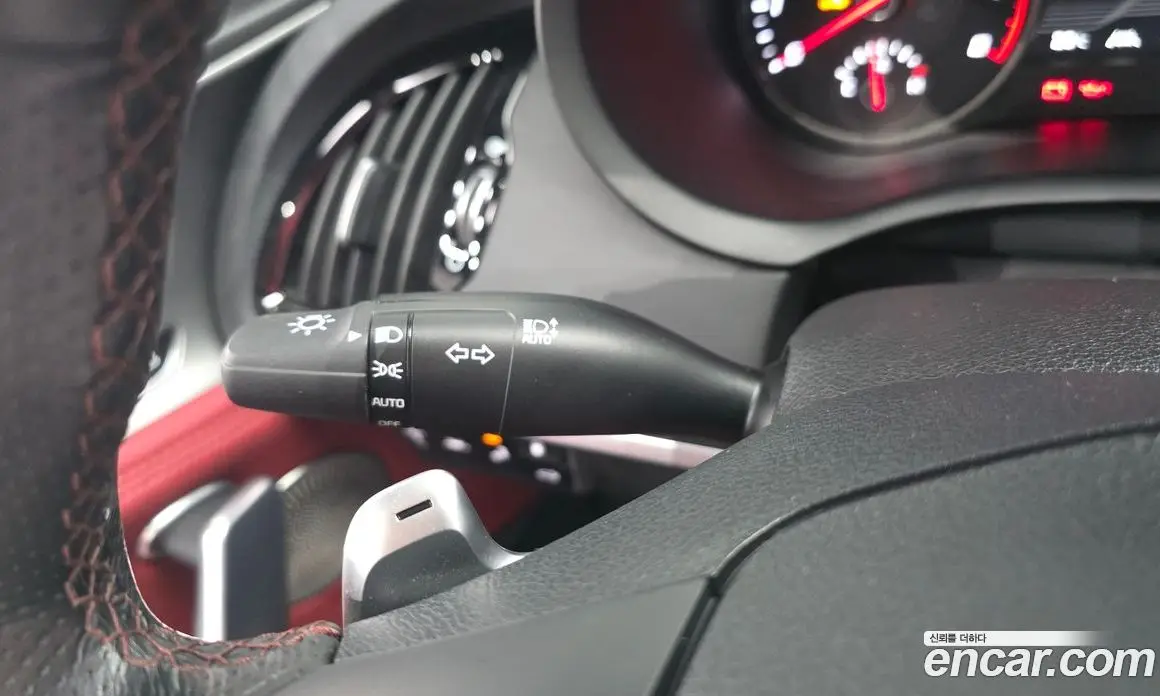 Kia Stinger 2017 3.3 автомат (гидро), фото 27