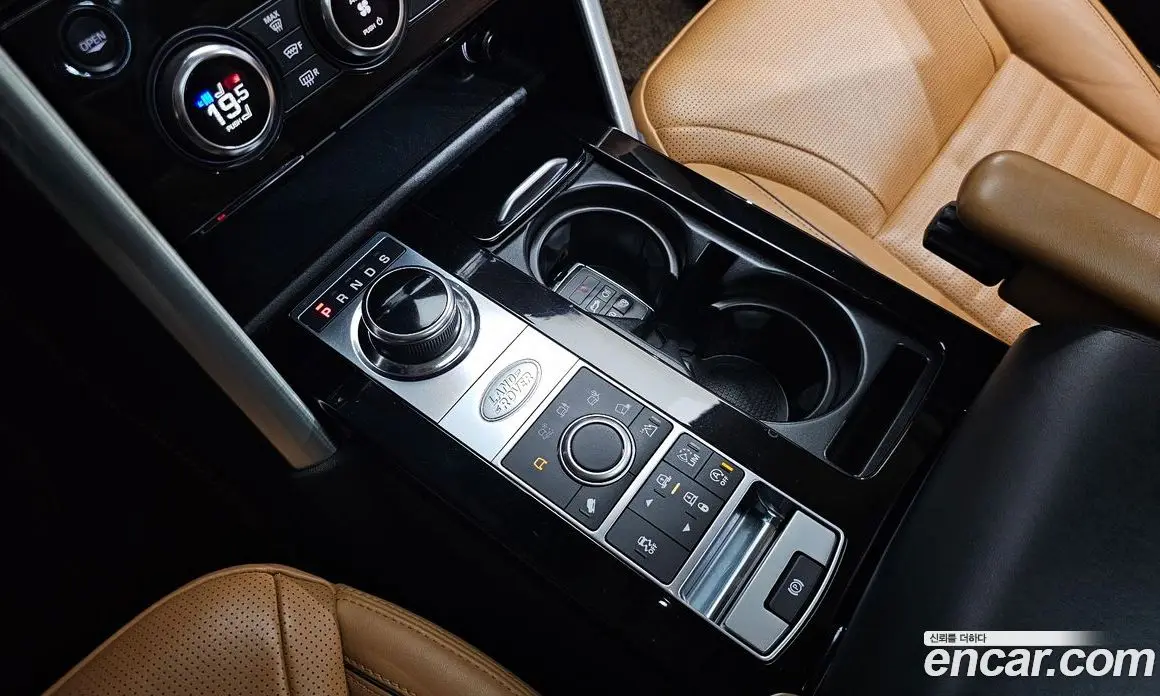 Land Rover Discovery 2018 3.0 автомат (гидро), фото 11