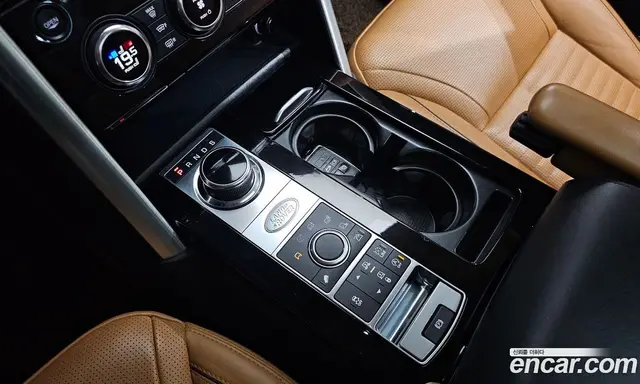 Land Rover Discovery 2018 3.0 автомат (гидро), миниатюра 11