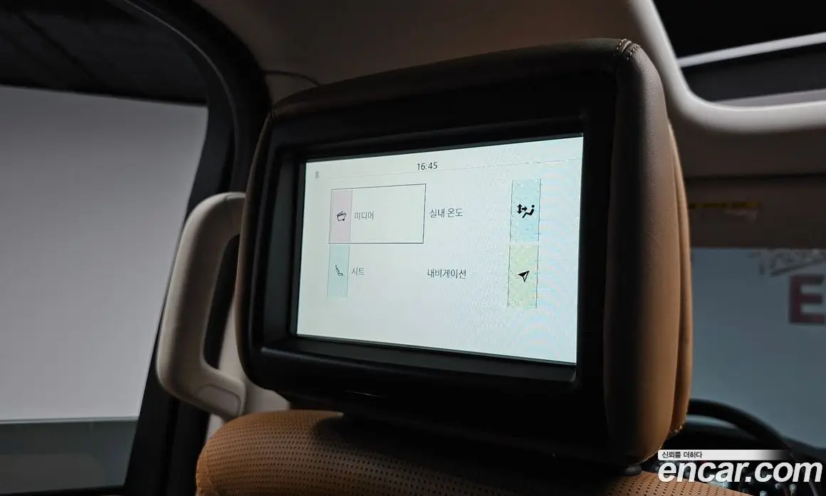 Land Rover Discovery 2018 3.0 автомат (гидро), фото 23