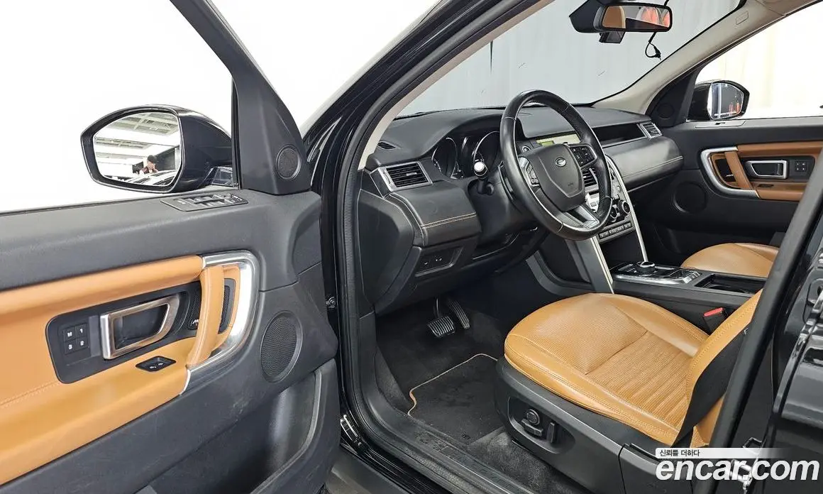 Land Rover Discovery Sport 2019 2.0 автомат (гидро), фото 13