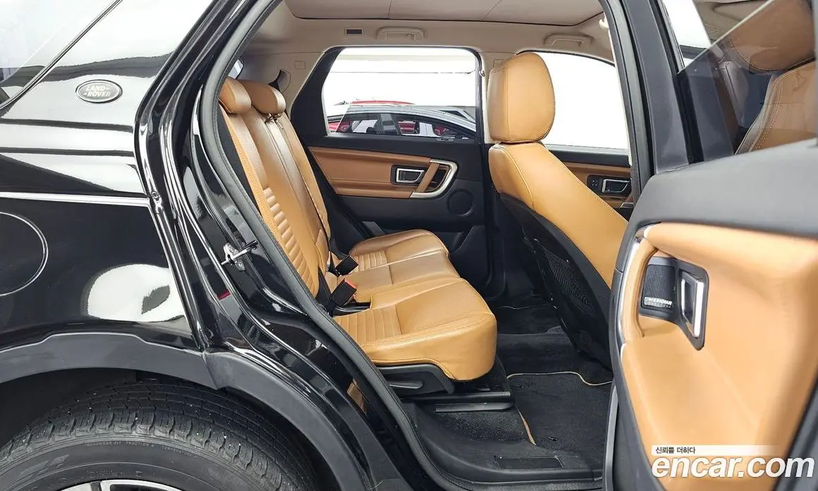 Land Rover Discovery Sport 2019 2.0 автомат (гидро), фото 18