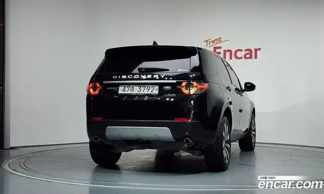 Land Rover Discovery Sport 2019 2.0 автомат (гидро), миниатюра 4