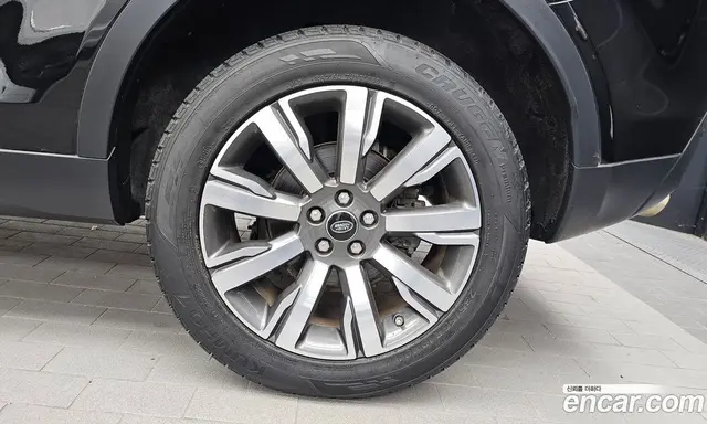 Land Rover Discovery Sport 2019 2.0 автомат (гидро), миниатюра 7