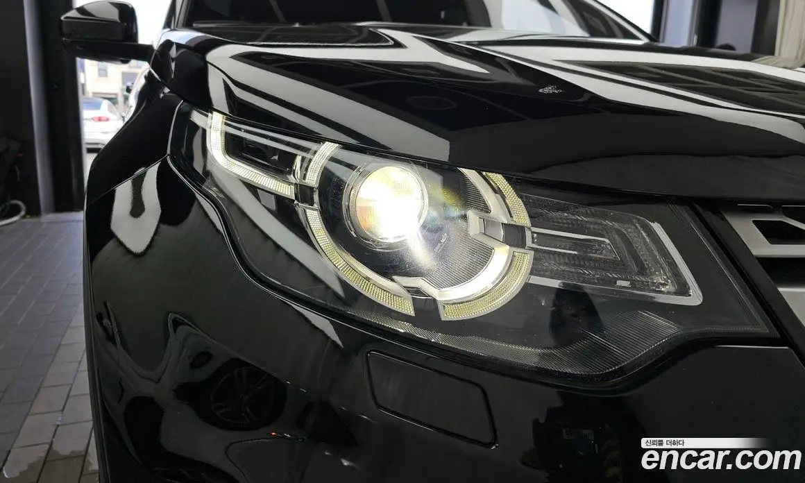 Land Rover Discovery Sport 2019 2.0 автомат (гидро), фото 8