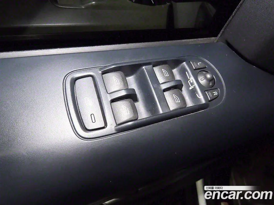 Land Rover Freelander 2012 2.2 автомат (гидро), фото 13