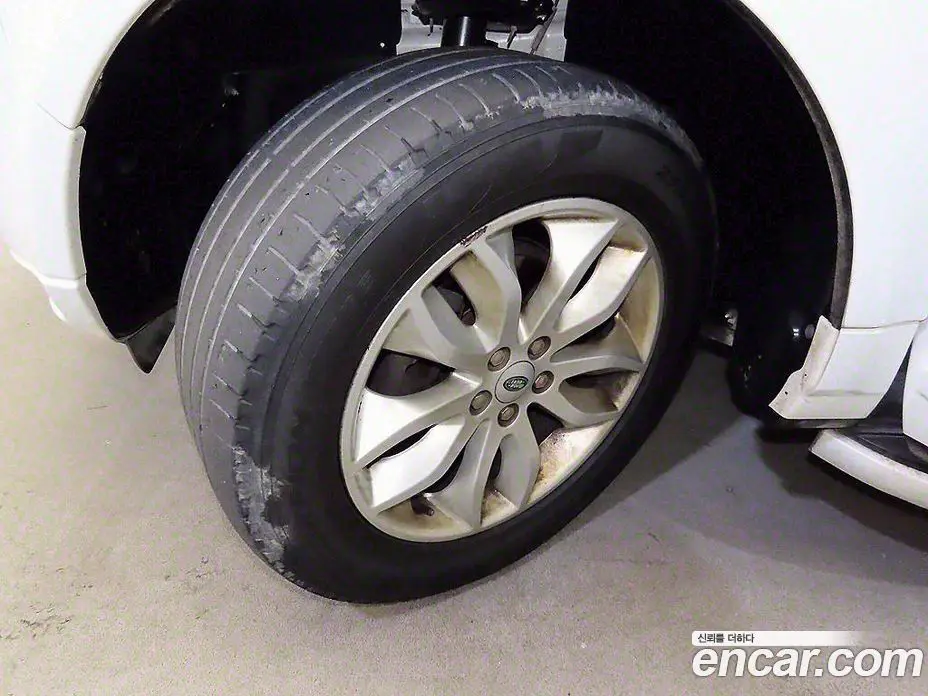 Land Rover Freelander 2012 2.2 автомат (гидро), фото 19