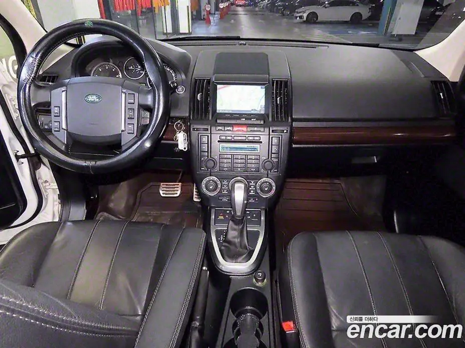 Land Rover Freelander 2012 2.2 автомат (гидро), фото 10