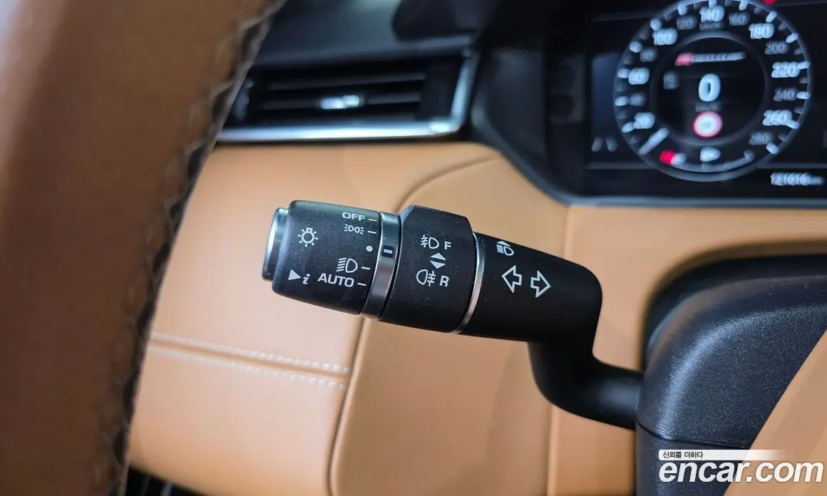 Land Rover Range Rover Velar 2019 3.0 автомат (гидро), фото 30