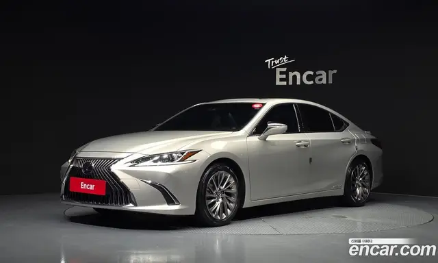 Lexus ES, 2018, 64 290 км